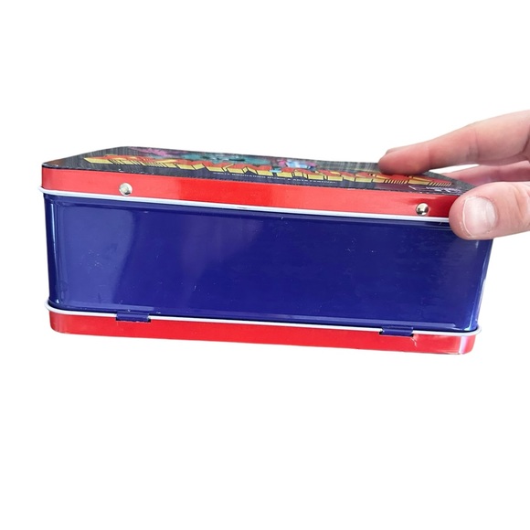 Bonnaroo 2014 Music & Arts Festival Tin Souvenir Lunch Box & Contents - Picture 4 of 8